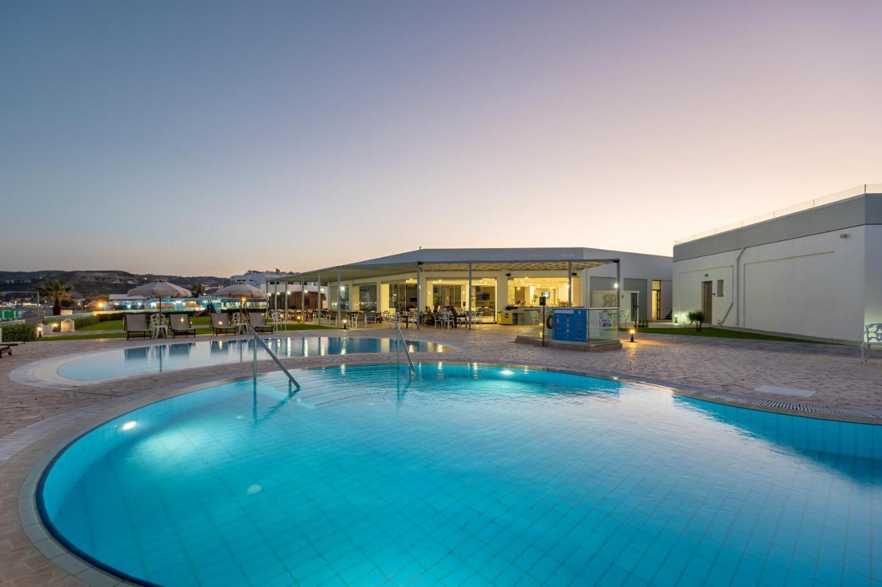 Royal Bay Suites Kéfalos Dış mekan fotoğraf